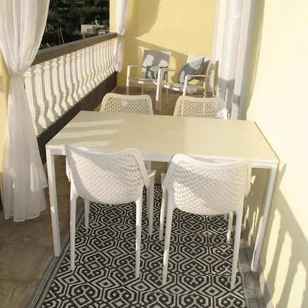 Sea House Apartamento Ponta Delgada (Madeira)